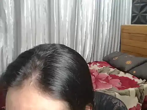 Queen Haliyah online show from July 2026 01:06:02 PM