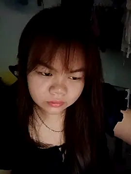 Snapshot of Truxcy1 chatting on May 2026 10:37:02 PM Truxcy1 online show from May 2026 10:37:02 PM