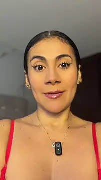 Laia Hills online show from May 2026 01:50:01 PM