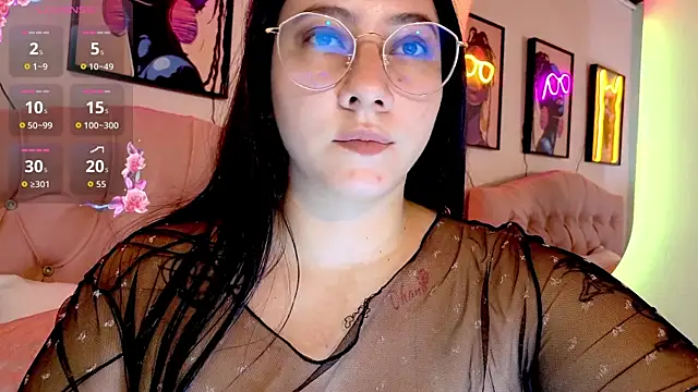 Agata Monroe online show from April 2026 07:44:02 PM