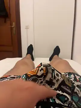 andresgh10 online show from August 2026 10:46:02 PM