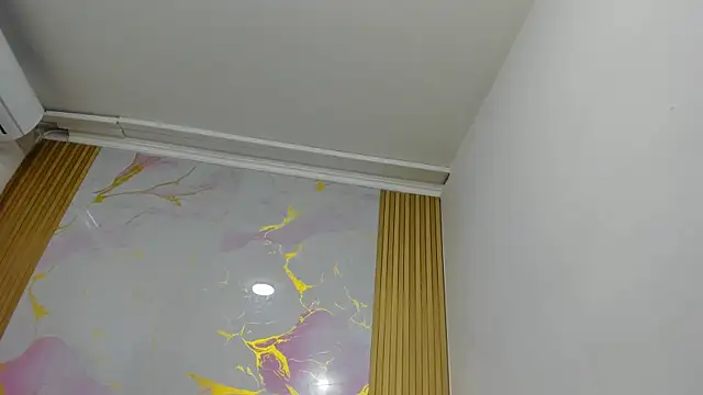 PaulineKosh online show from July 2026 05:39:02 PM
