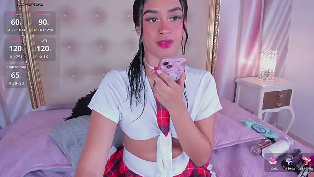 Snapshot of scarleettdoll chatting on July 2026 07:52:02 PM scarleettdoll online show from July 2026 07:52:02 PM