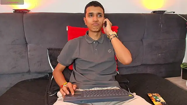 Snapshot of Alan_Colthon chatting on May 2026 03:23:02 AM Alan Colthon online show from May 2026 03:23:02 AM