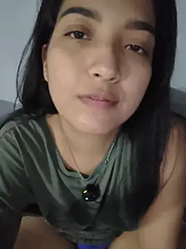 Snapshot of Thanilopera chatting on June 2026 05:12:01 AM Thanilopera online show from June 2026 05:12:01 AM