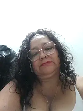 DIOSAREAL50 online show from April 2026 11:07:01 PM