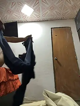 Boy-hot  online show from April 2026 12:00:02 PM