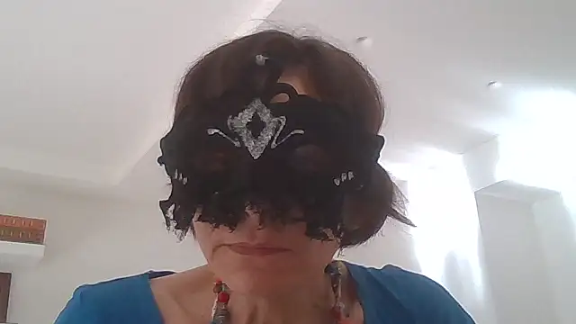 HelenTiAscolta online show from June 2026 04:06:01 PM