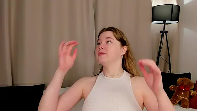 Snapshot of MERRIEMS chatting on April 2026 04:28:02 AM MERRIEMS online show from April 2026 04:28:02 AM
