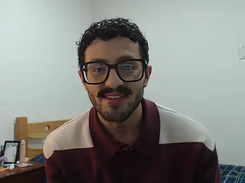 CuriousTomX online show from May 2026 11:32:02 PM