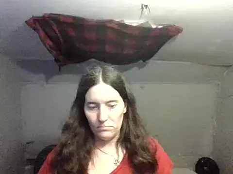 Snapshot of Mini83 chatting on June 2026 05:17:01 PM Mini83 online show from June 2026 05:17:01 PM