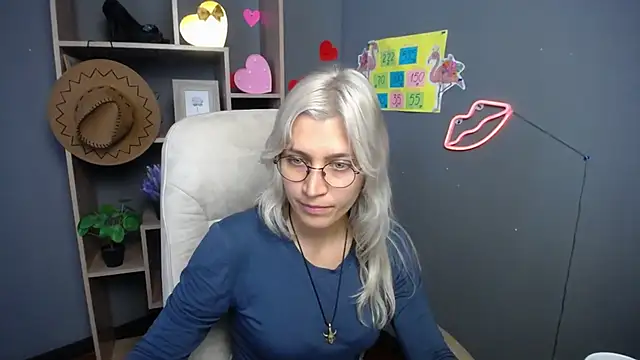 RubyDaviss online show from May 2026 06:09:02 AM