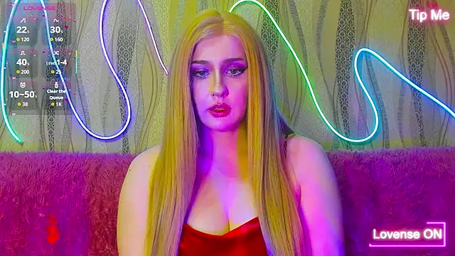 Snapshot of TheRoseSweet chatting on May 2026 06:49:02 PM TheRoseSweet online show from May 2026 06:49:02 PM