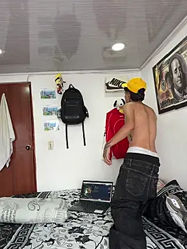 Jackdaniel001  online show from May 2026 08:02:02 PM