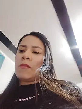Snapshot of Nicol_Alvarez1 chatting on June 2026 10:08:01 PM Nicol Alvarez1 online show from June 2026 10:08:01 PM