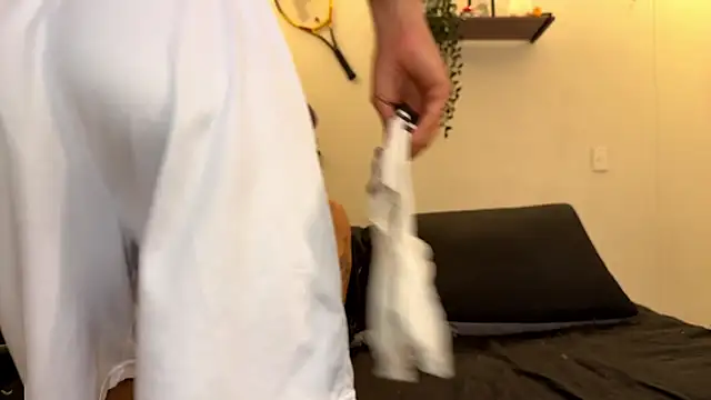 Aaron wheel online show from May 2026 01:13:01 AM