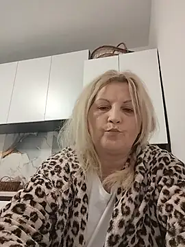 Divineblond online show from March 2026 12:28:01 AM