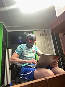 bwcloverboy2 online show from July 2026 08:40:01 AM