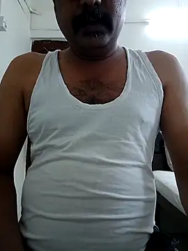 Snapshot of TamilRedchilli chatting on April 2026 07:17:02 AM TamilRedchilli online show from April 2026 07:17:02 AM