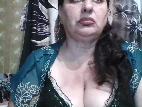 Snapshot of LoaqLovew chatting on July 2026 06:37:02 AM LoaqLovew online show from July 2026 06:37:02 AM