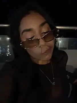 SaryJonex online show from May 2026 11:45:02 PM