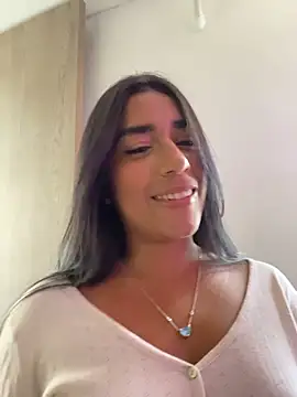 SaryJonex online show from May 2026 03:29:01 PM