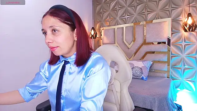 Snapshot of stephaniesun_ chatting on June 2026 01:17:02 PM stephaniesun online show from June 2026 01:17:02 PM