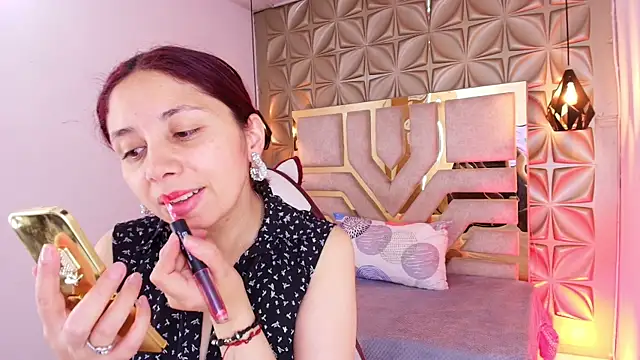Snapshot of stephaniesun_ chatting on June 2026 12:25:01 PM stephaniesun online show from June 2026 12:25:01 PM