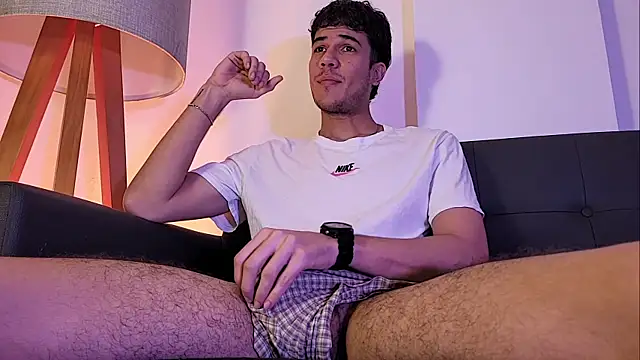 Derek stud  online show from June 2026 04:30:02 AM