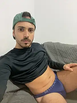 xxxranier online show from June 2026 10:43:02 PM