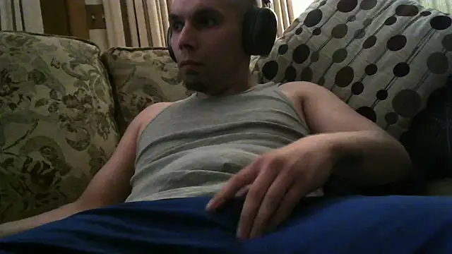 Snapshot of Caduceus_85 chatting on May 2026 07:25:01 AM Caduceus 85 online show from May 2026 07:25:01 AM