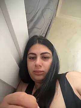 Snapshot of LilyLovell chatting on May 2026 12:35:02 PM LilyLovell online show from May 2026 12:35:02 PM