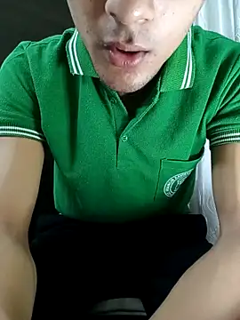 Snapshot of skinny_raj chatting on May 2026 06:24:01 PM skinny raj online show from May 2026 06:24:01 PM