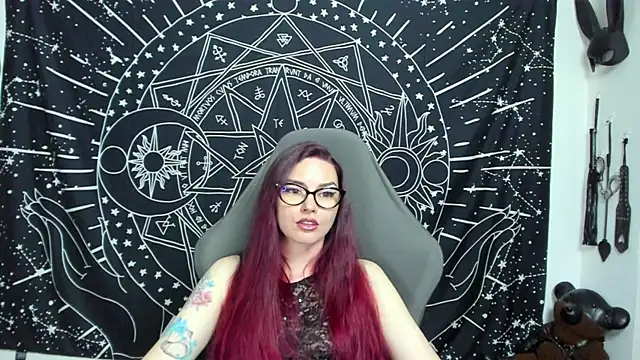 Snapshot of Rebekah_vonKat chatting on May 2026 06:09:01 PM Rebekah vonKat online show from May 2026 06:09:01 PM