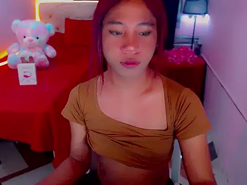 Snapshot of URsexyLylia chatting on May 2026 10:48:01 PM URsexyLylia online show from May 2026 10:48:01 PM