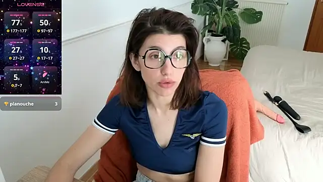 charlieangella online show from May 2026 06:52:01 AM