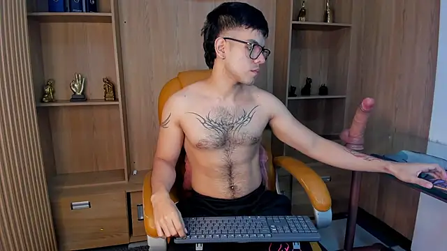 Derek Voss online show from April 2026 01:37:02 PM