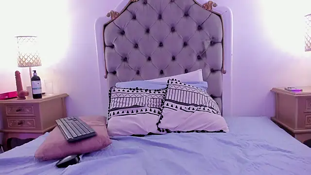 Snapshot of lilith_111_ chatting on May 2026 08:36:01 PM lilith 111 online show from May 2026 08:36:01 PM