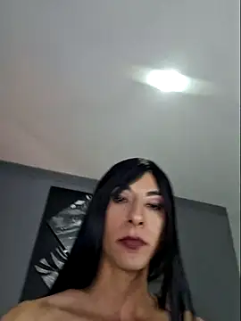 kandyts online show from May 2026 11:01:04 PM