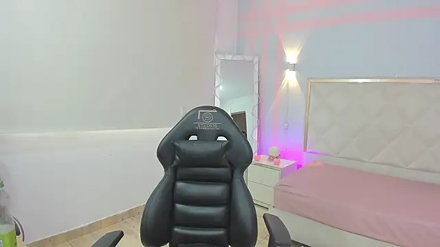 Victoria1 tay online show from June 2026 07:02:02 PM