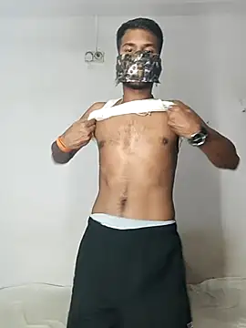 Snapshot of Robin681 chatting on June 2026 06:58:02 PM Robin681 online show from June 2026 06:58:02 PM