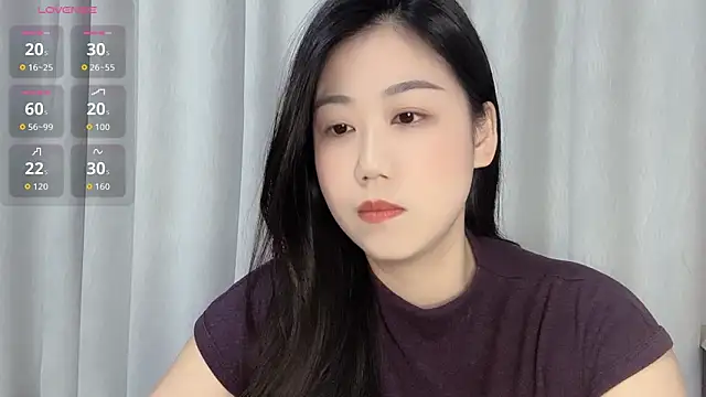 Snapshot of F-Yuwei chatting on April 2026 12:31:01 PM F-Yuwei online show from April 2026 12:31:01 PM