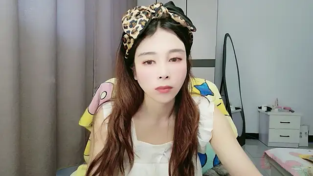 Snapshot of xiaoxiaohong030 chatting on June 2026 01:28:02 AM xiaoxiaohong030 online show from June 2026 01:28:02 AM