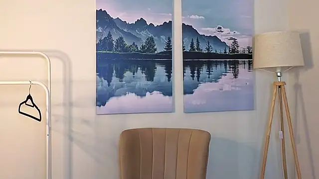 WeiKosareff online show from April 2026 04:48:02 AM