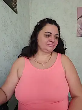 Snapshot of -CUTE-EVVIL- chatting on June 2026 07:11:01 AM -CUTE-EVVIL- online show from June 2026 07:11:01 AM