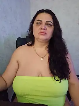 Snapshot of -CUTE-EVVIL- chatting on July 2026 07:31:01 PM -CUTE-EVVIL- online show from July 2026 07:31:01 PM