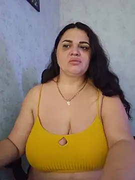 Snapshot of -CUTE-EVVIL- chatting on July 2026 06:21:01 PM -CUTE-EVVIL- online show from July 2026 06:21:01 PM
