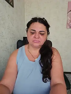 Snapshot of -CUTE-EVVIL- chatting on July 2026 07:01:02 AM -CUTE-EVVIL- online show from July 2026 07:01:02 AM