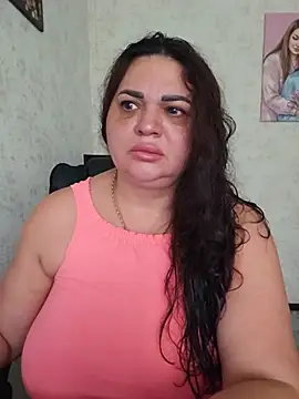 Snapshot of -CUTE-EVVIL- chatting on July 2026 05:32:01 AM -CUTE-EVVIL- online show from July 2026 05:32:01 AM