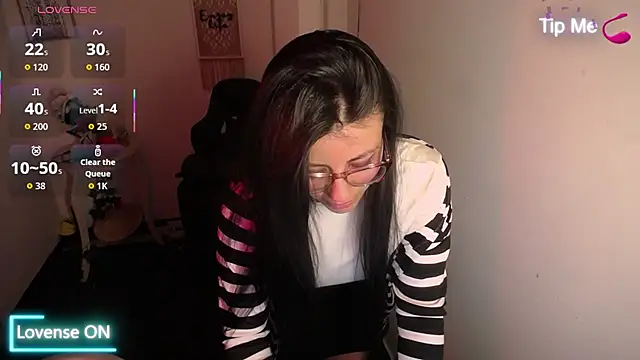 Snapshot of Valeri_bj chatting on July 2026 09:11:01 PM Valeri bj online show from July 2026 09:11:01 PM